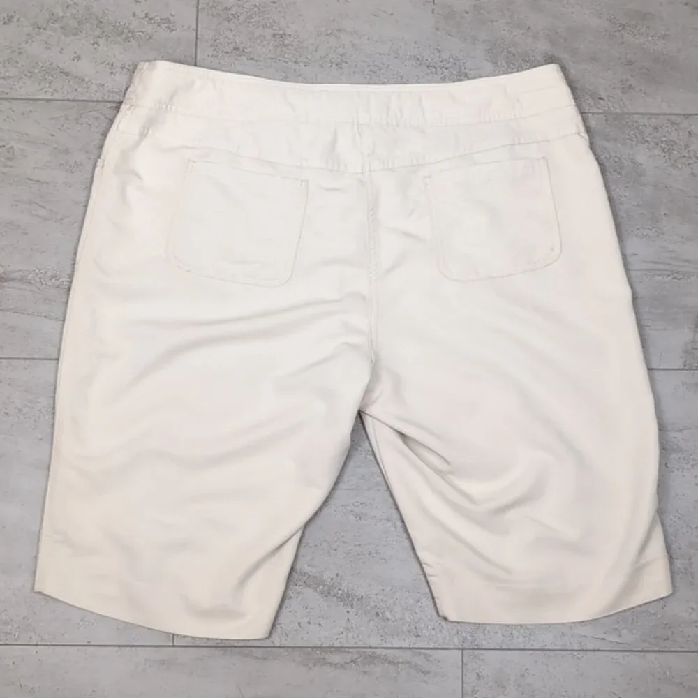 💠Northern Reflections Bermuda Shorts Lightweight Beige Womens Plus Size 18